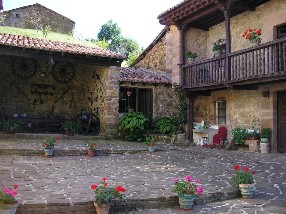 Foto de Carmona (Cantabria), España