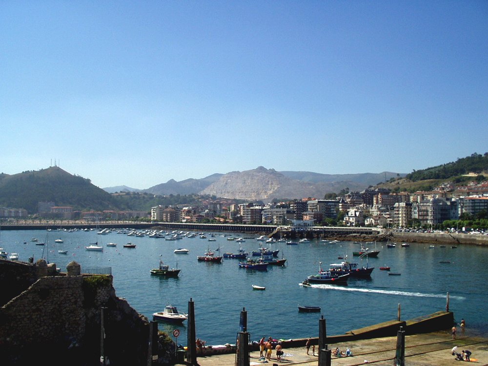 Foto de Castro Urdiales (Cantabria), España