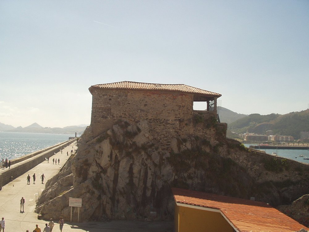 Foto de Castro Urdiales (Cantabria), España