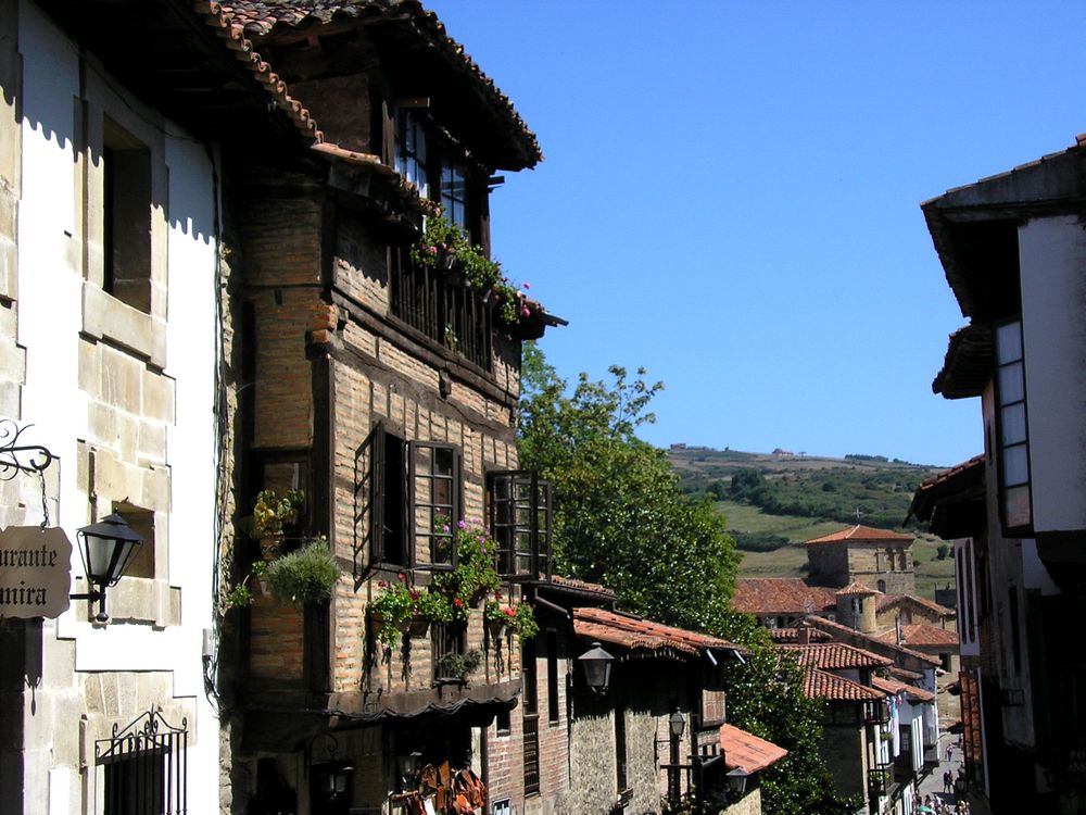 Foto de Santillana del Mar (Cantabria), España