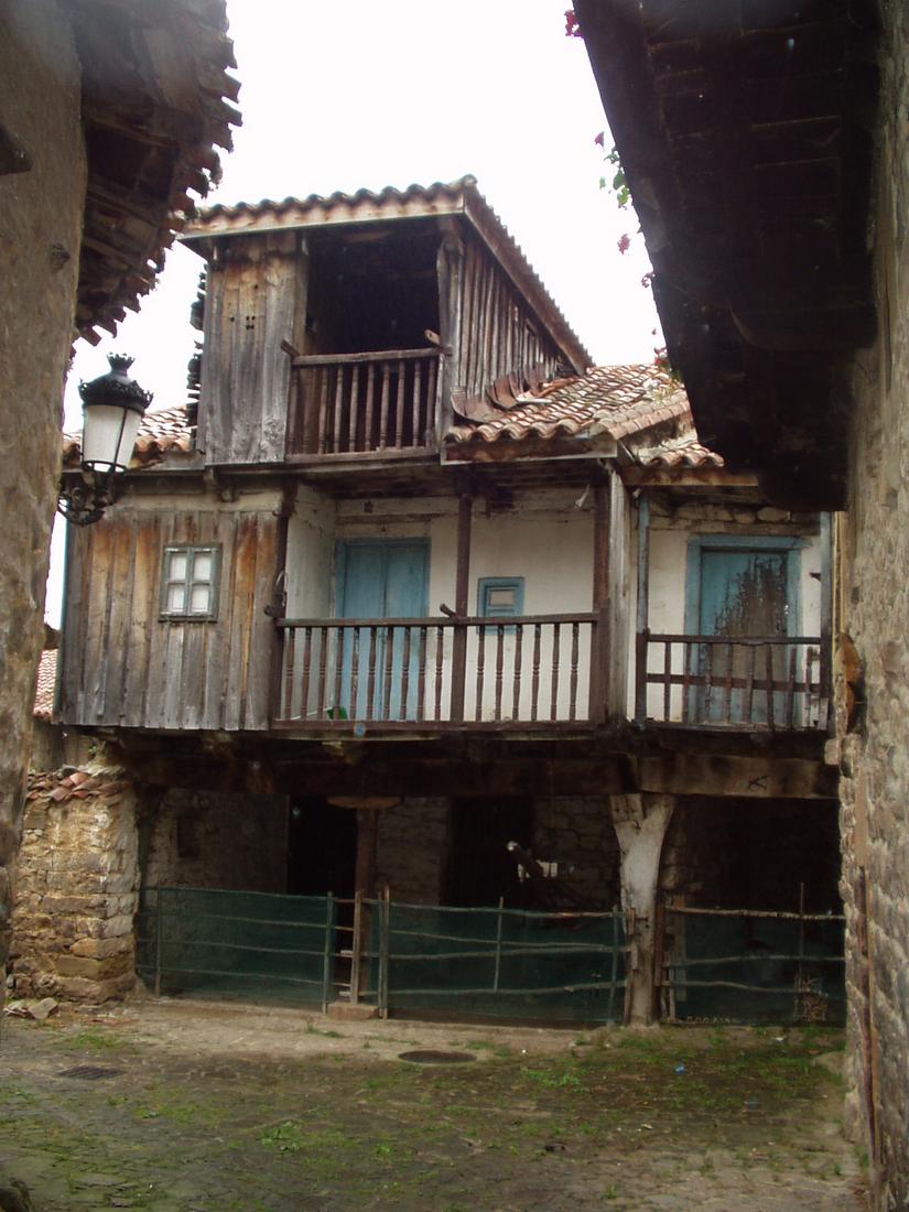 Foto de Barcena Mayor (Cantabria), España