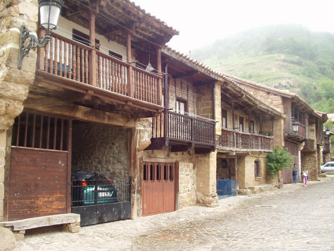 Foto de Barcena Mayor (Cantabria), España