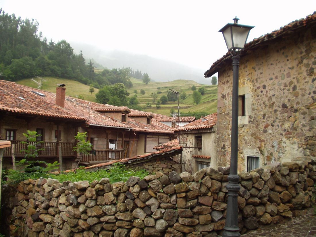 Foto de Carmona (Cantabria), España