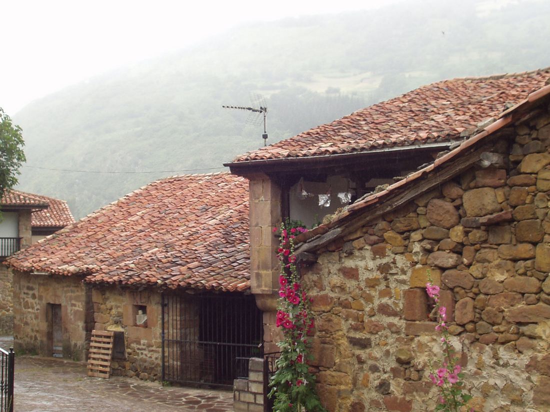 Foto de Carmona (Cantabria), España