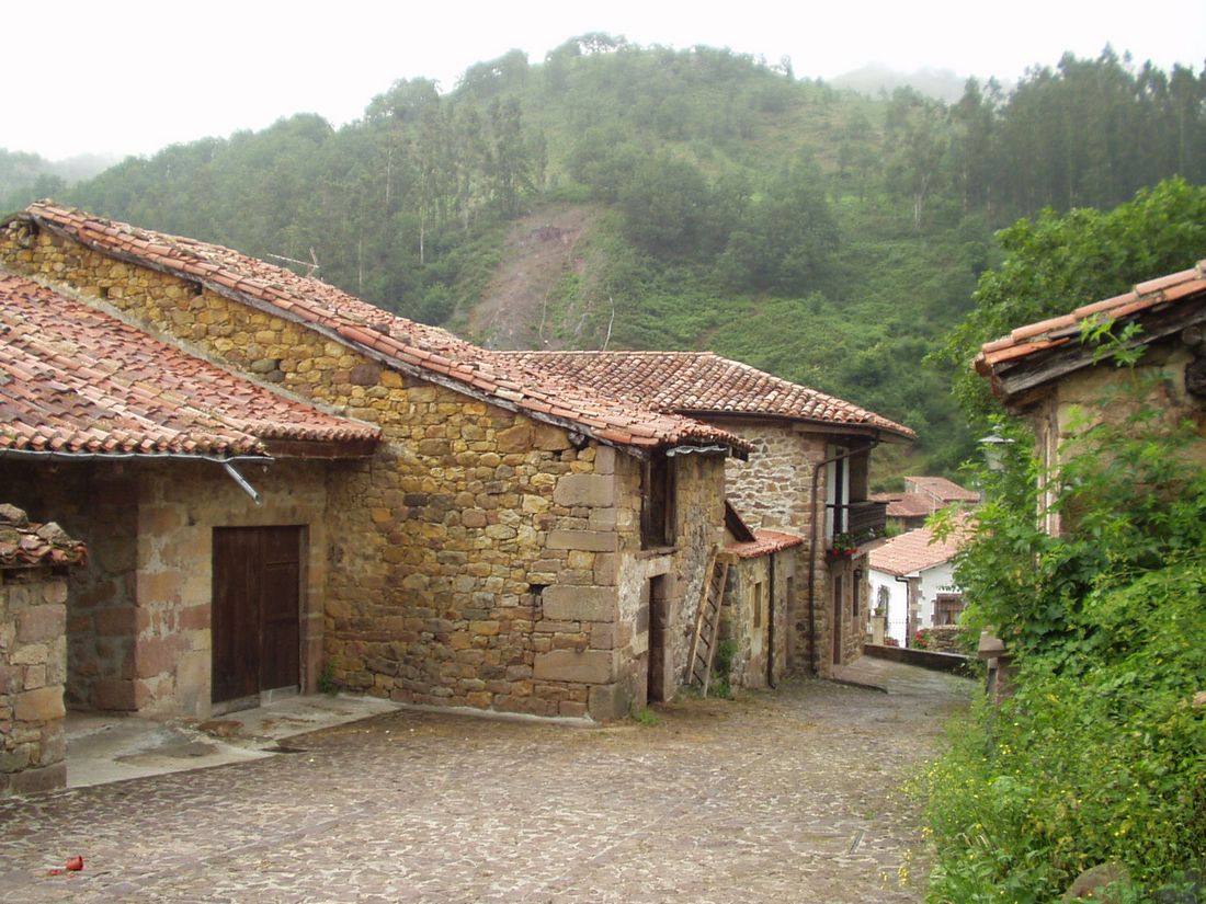 Foto de Carmona (Cantabria), España