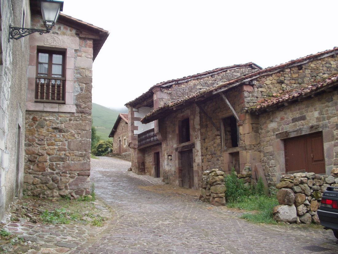 Foto de Carmona (Cantabria), España