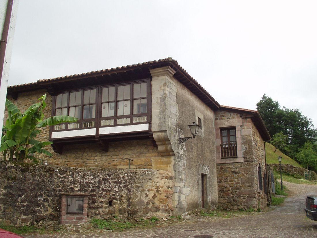 Foto de Carmona (Cantabria), España