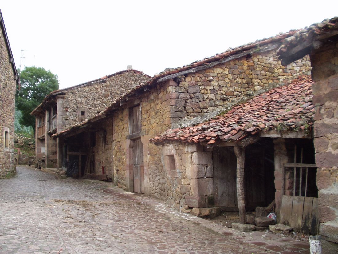 Foto de Carmona (Cantabria), España