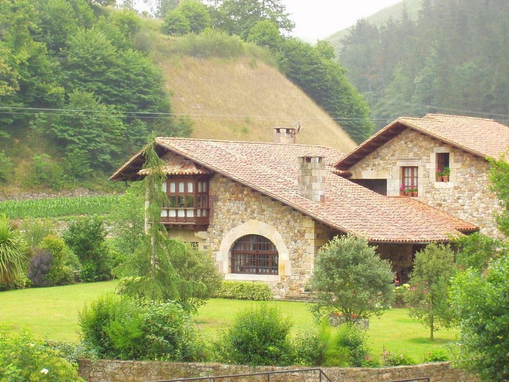 Foto de Carmona (Cantabria), España