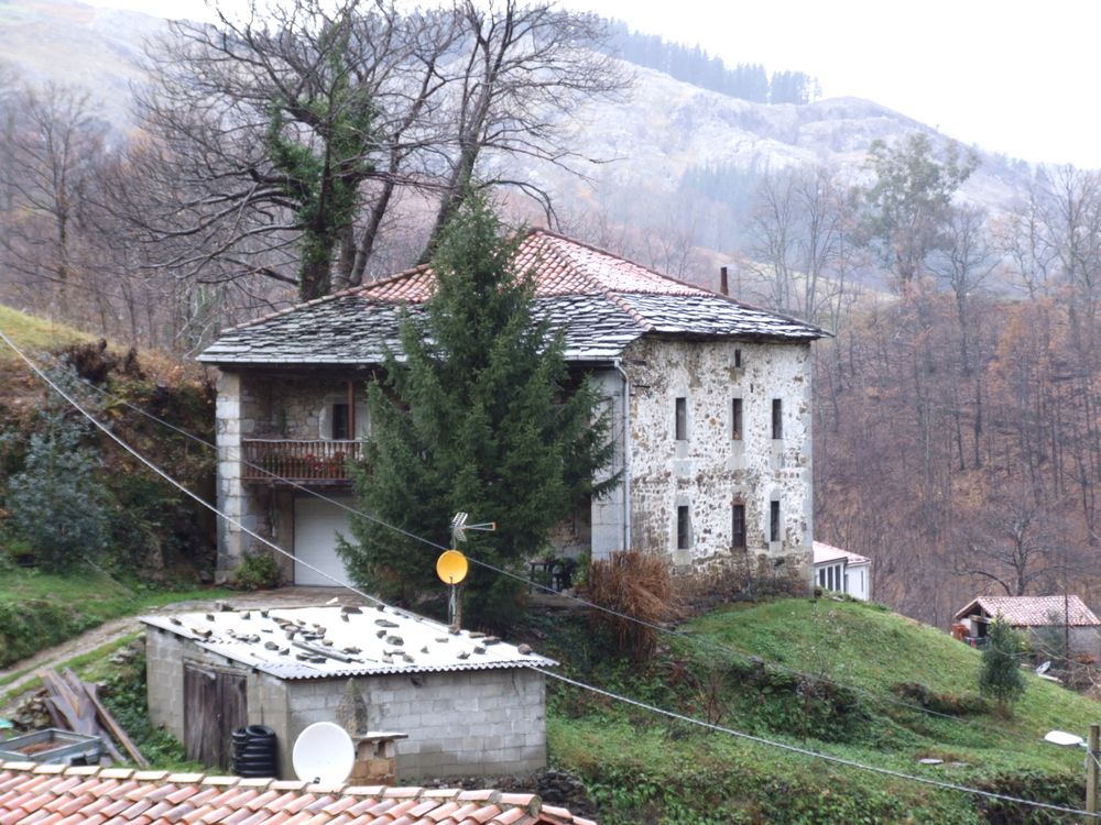 Foto de San Roque de Rio Miera (Cantabria), España