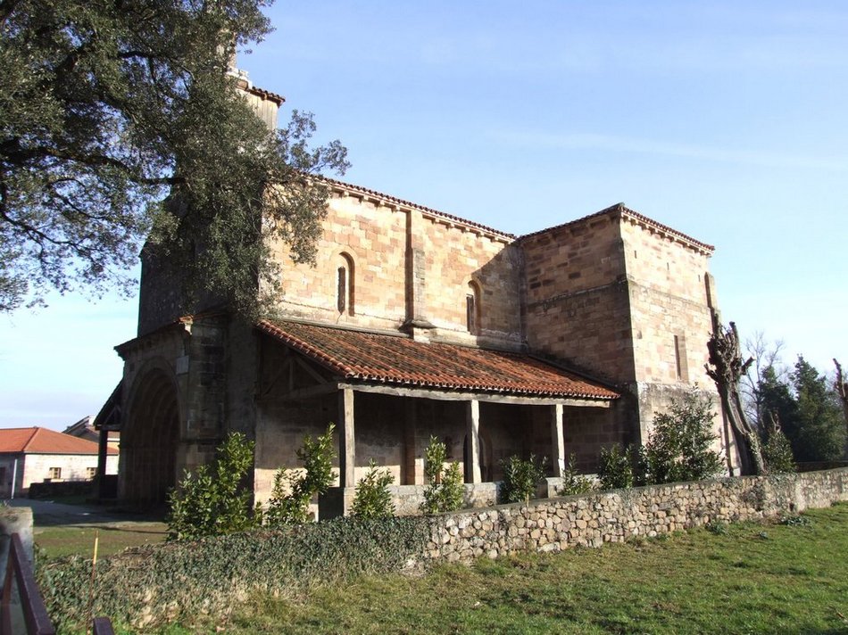 Foto de Santa Maria de Cayon (Cantabria), España