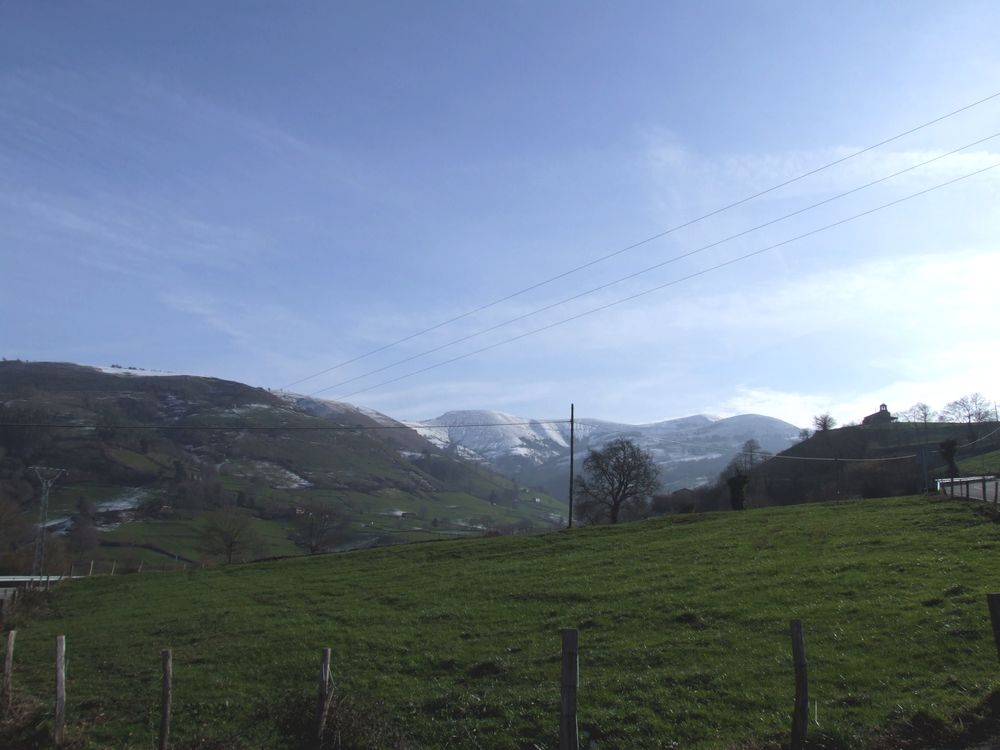 Foto de Lloreda de Cayon (Cantabria), España