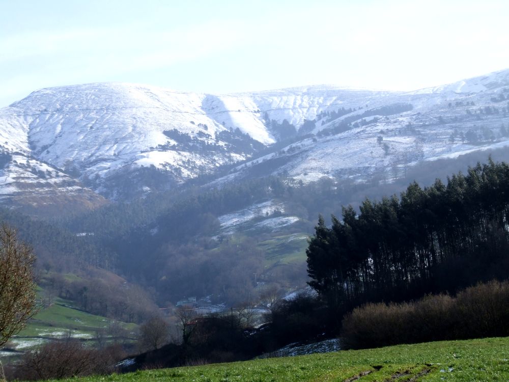 Foto de Esles de Cayon (Cantabria), España