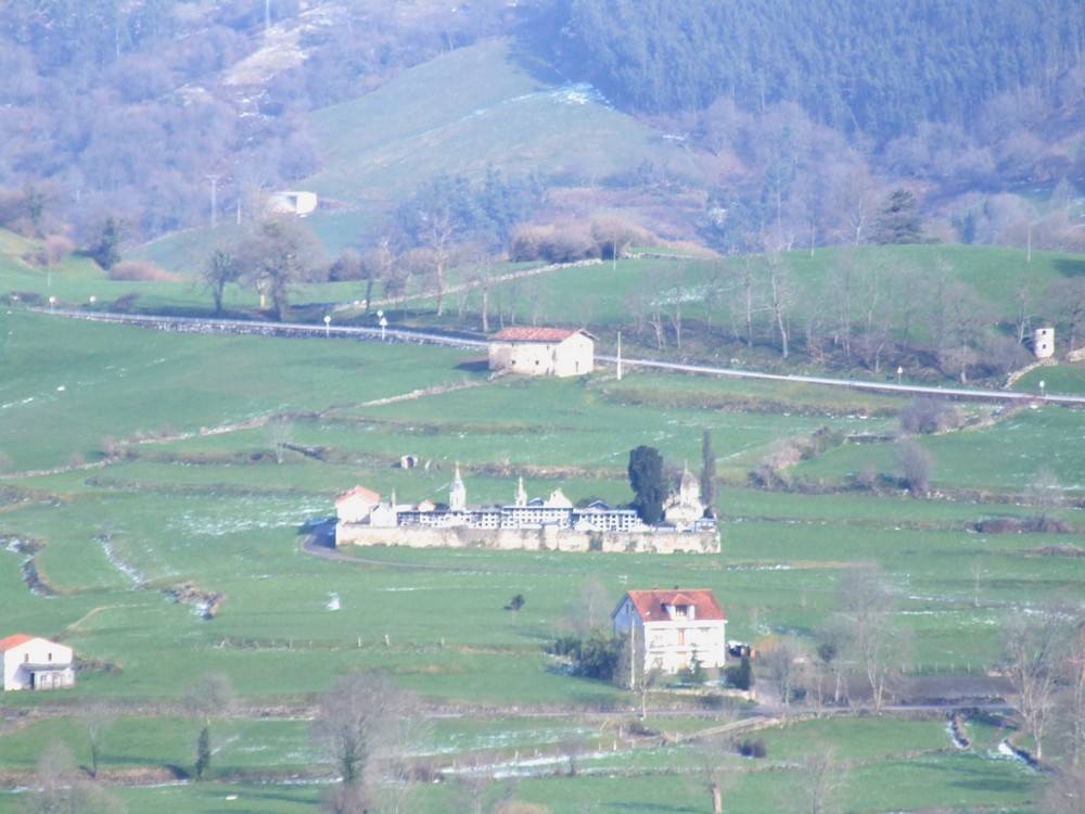 Foto de Esles de Cayon (Cantabria), España