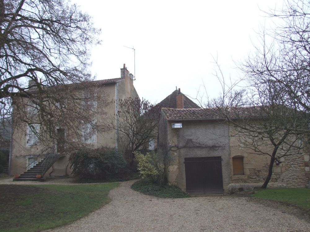 Foto de Nouaille Maupertuis (Francia), Francia