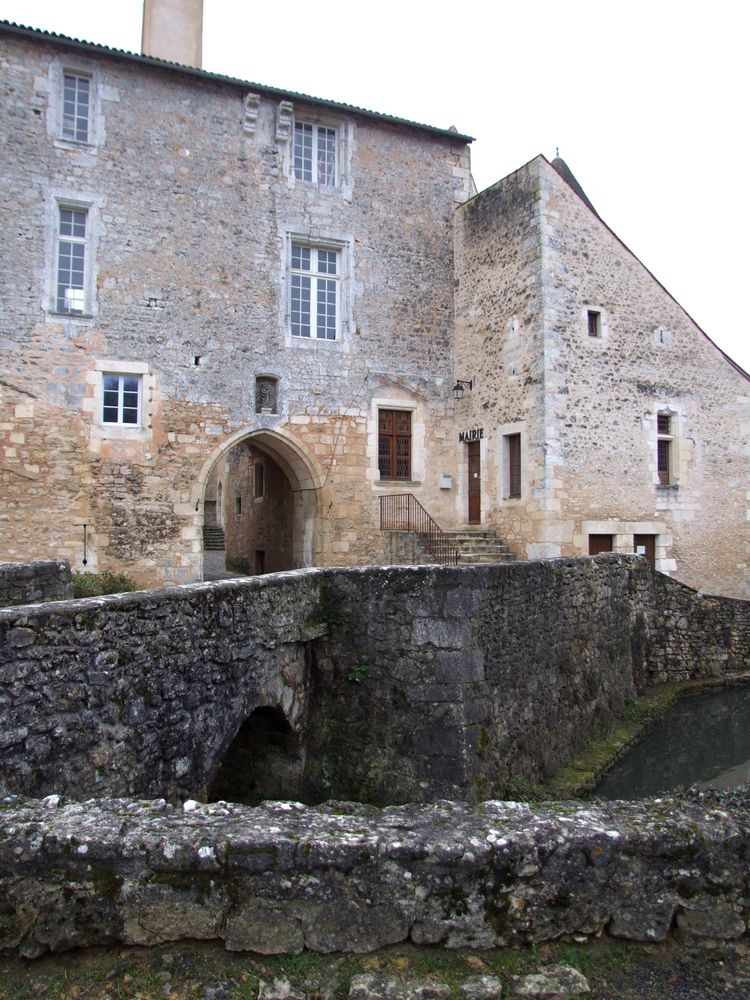 Foto de Nouaille Maupertuis (Francia), Francia