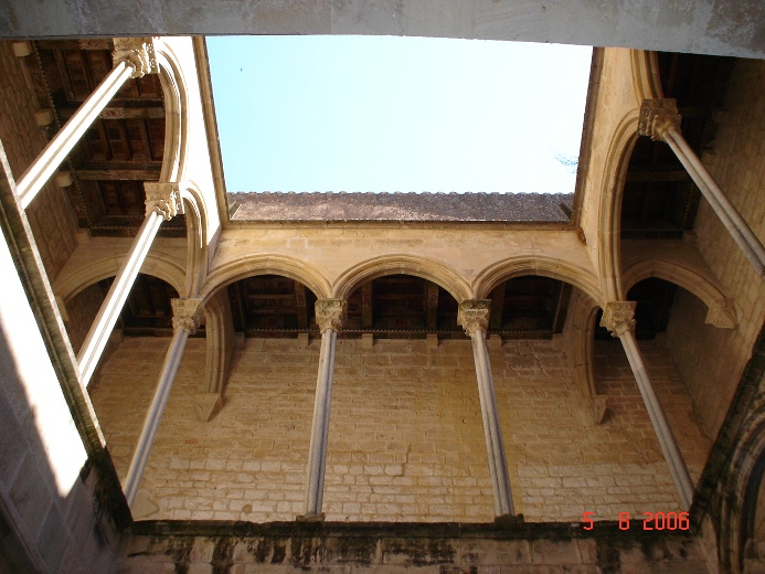 Foto de Santes Creus (Tarragona), España