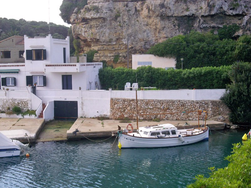 Foto de Cala Sant Esteve - Menorca (Illes Balears), España