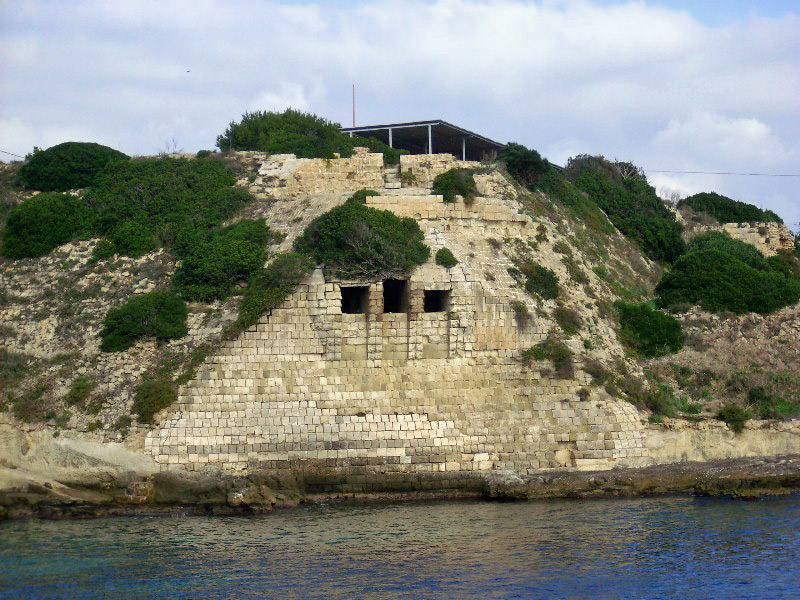 Foto de Cala Sant Esteve - Menorca (Illes Balears), España