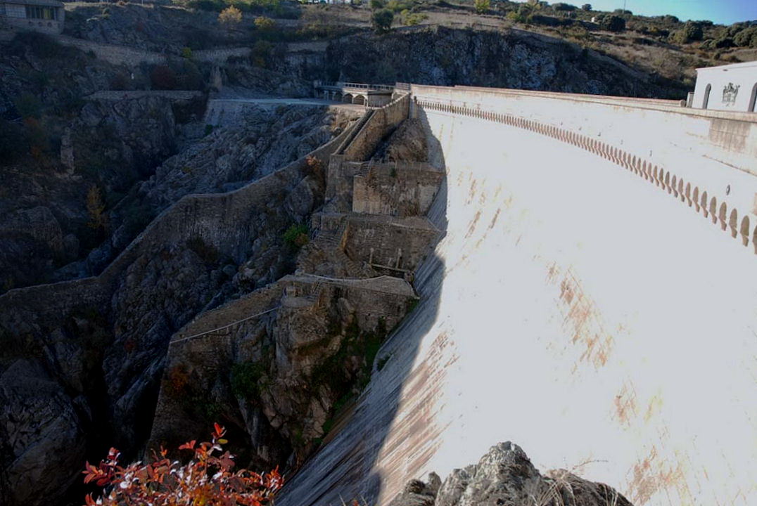 Foto de Embalse del Villar (Madrid), España