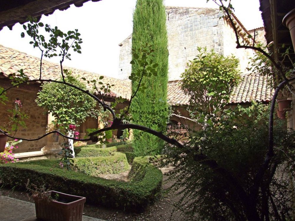 Foto de San Martin de Elines (Cantabria), España