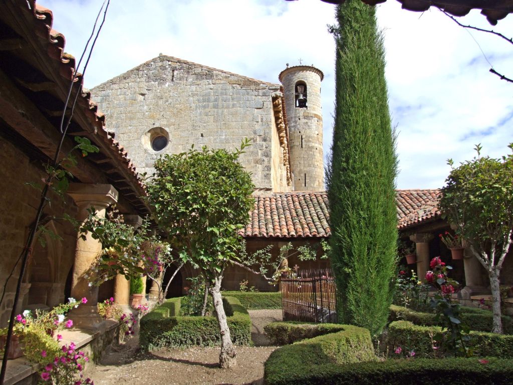 Foto de San Martin de Elines (Cantabria), España