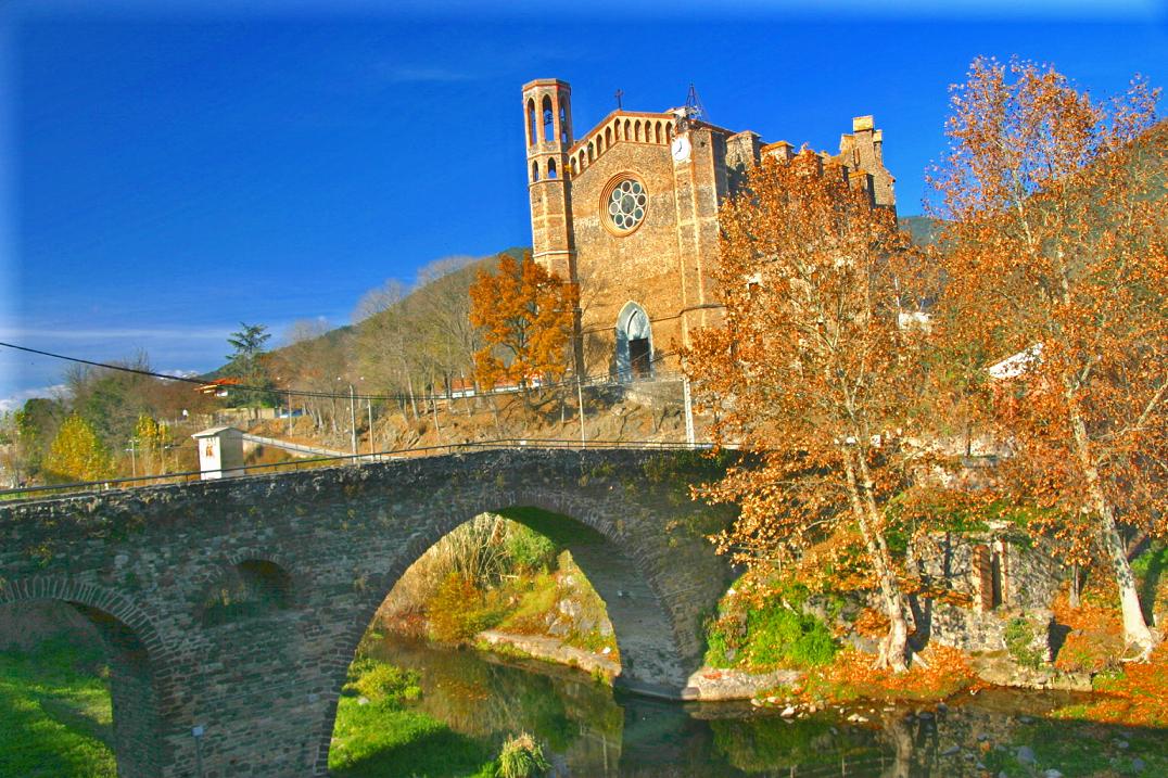 Foto de Sant Joan les Fonts (Girona), España