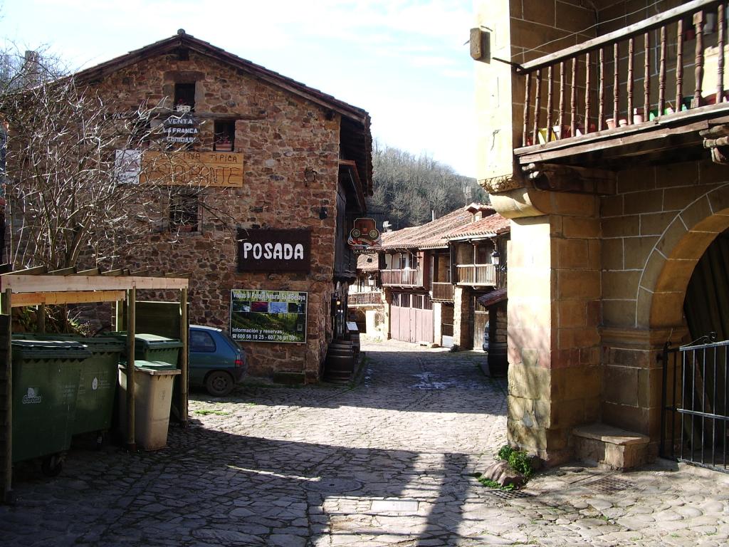 Foto de Bárcena Mayor (Cantabria), España