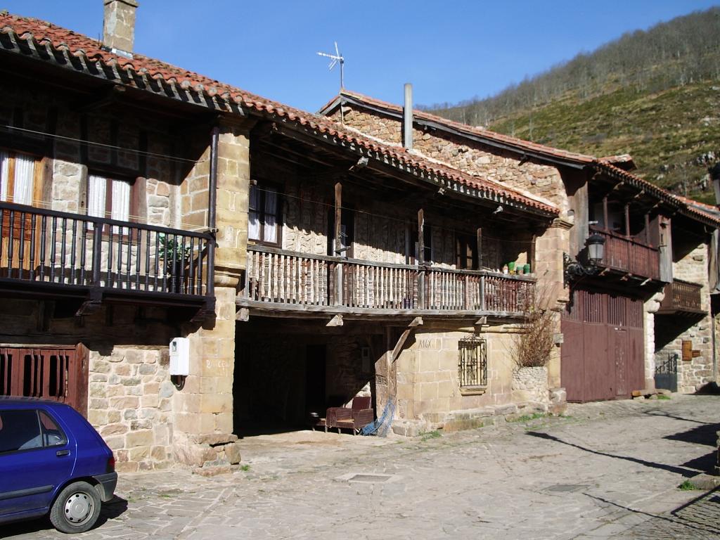 Foto de Bárcena Mayor (Cantabria), España