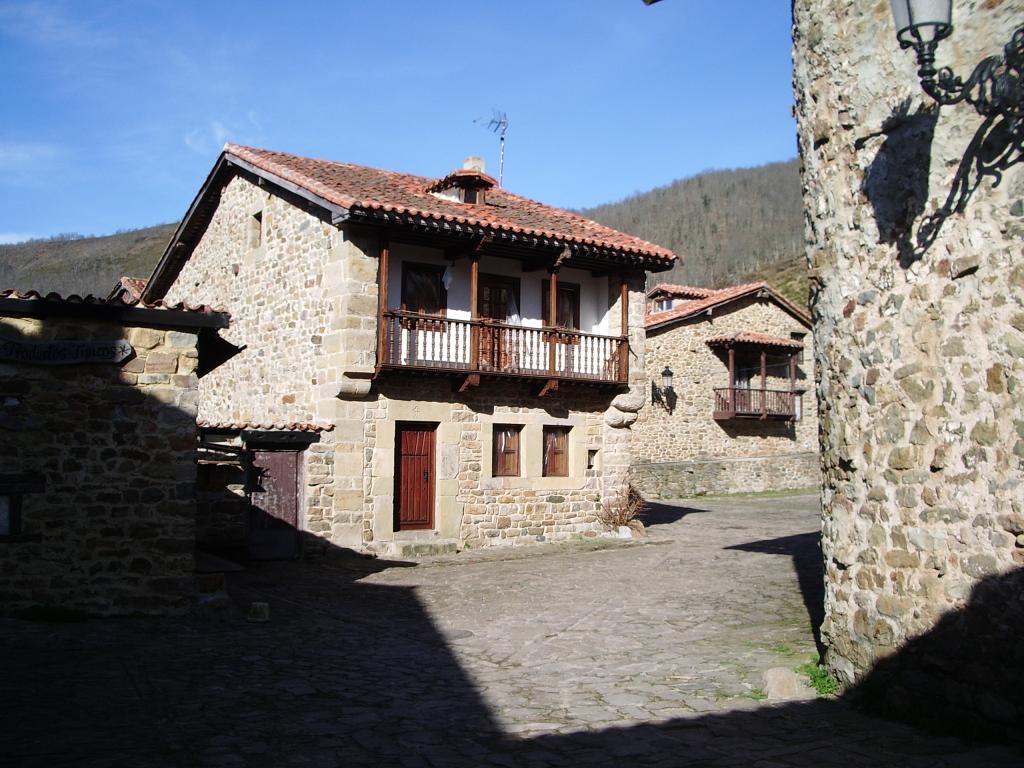 Foto de Bárcena Mayor (Cantabria), España