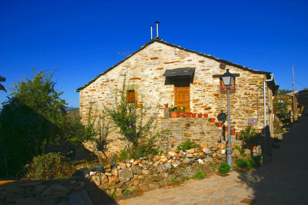 Foto de Santa Cruz de los Cuérragos (Zamora), España