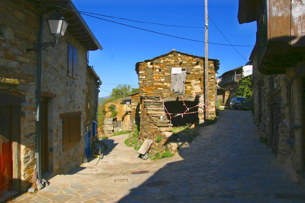 Foto de Santa Cruz de los Cuérragos (Zamora), España