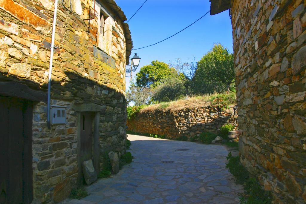 Foto de Santa Cruz de los Cuérragos (Zamora), España