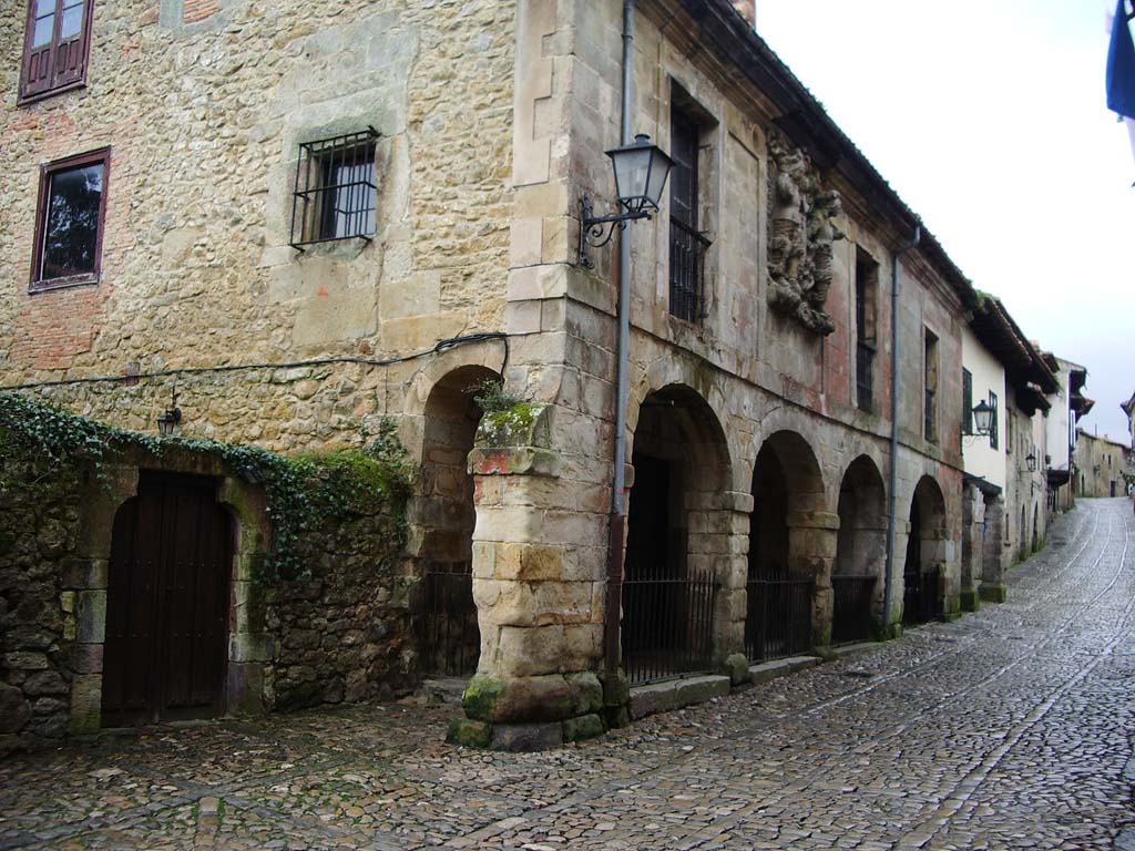 Foto de Santillana del Mar (Cantabria), España