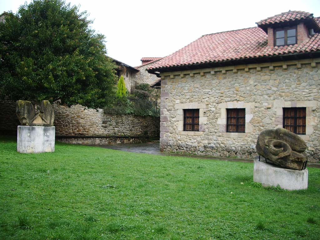 Foto de Santillana del Mar (Cantabria), España