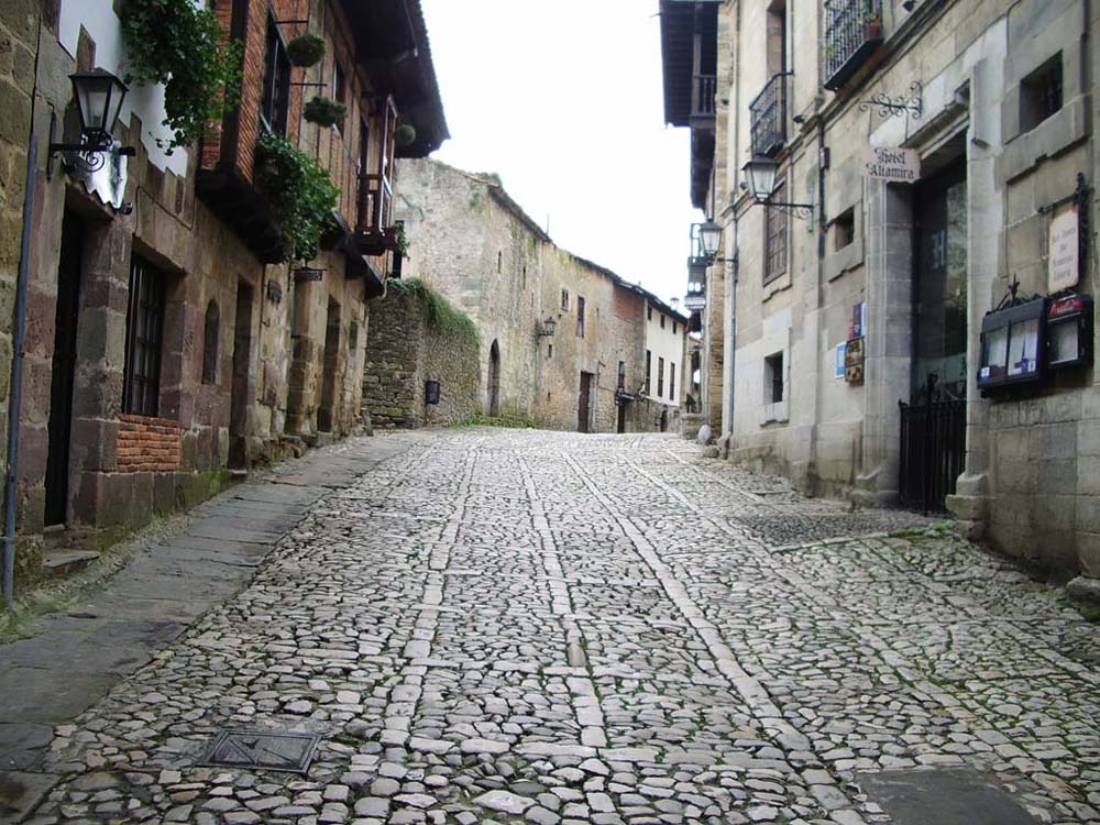 Foto de Santillana del Mar (Cantabria), España