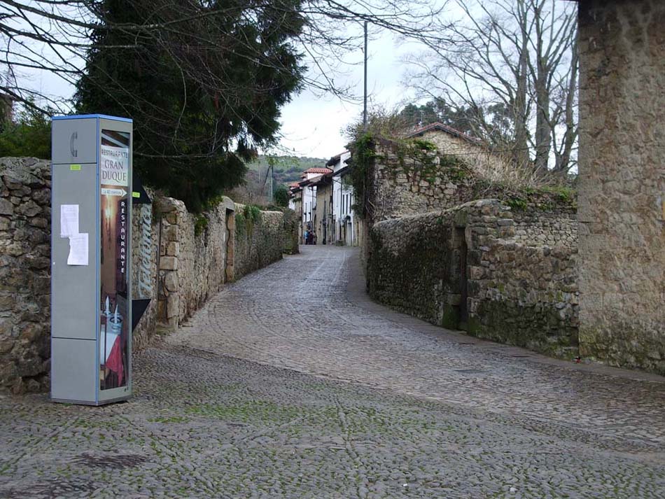 Foto de Santillana del Mar (Cantabria), España