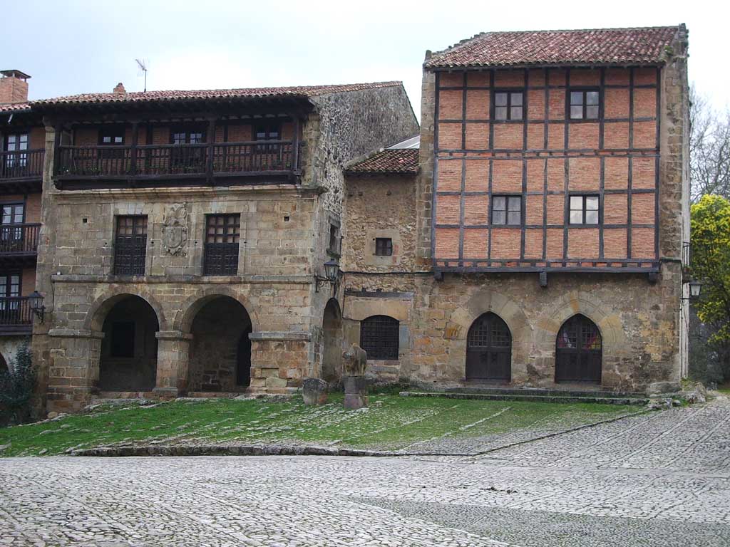 Foto de Santillana del Mar (Cantabria), España