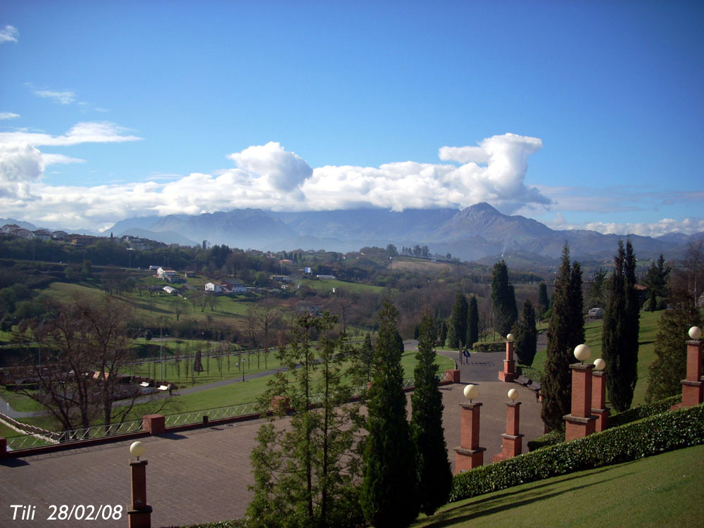 Foto de Oviedo (Asturias), España