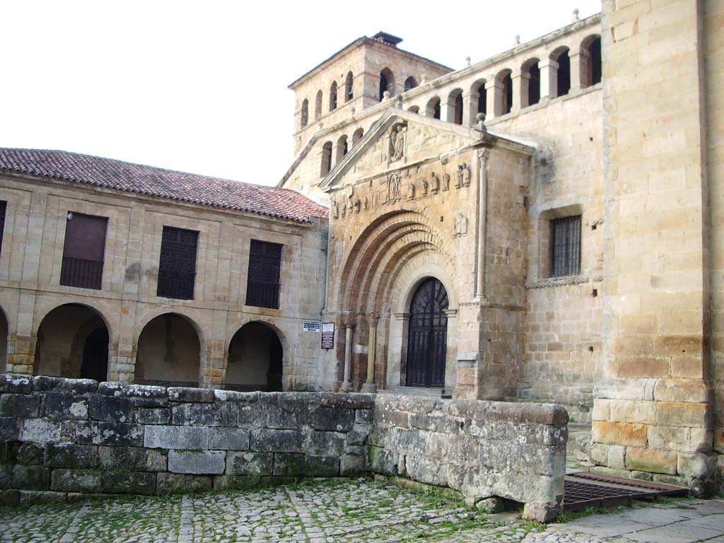 Foto de Santillana del Mar (Cantabria), España