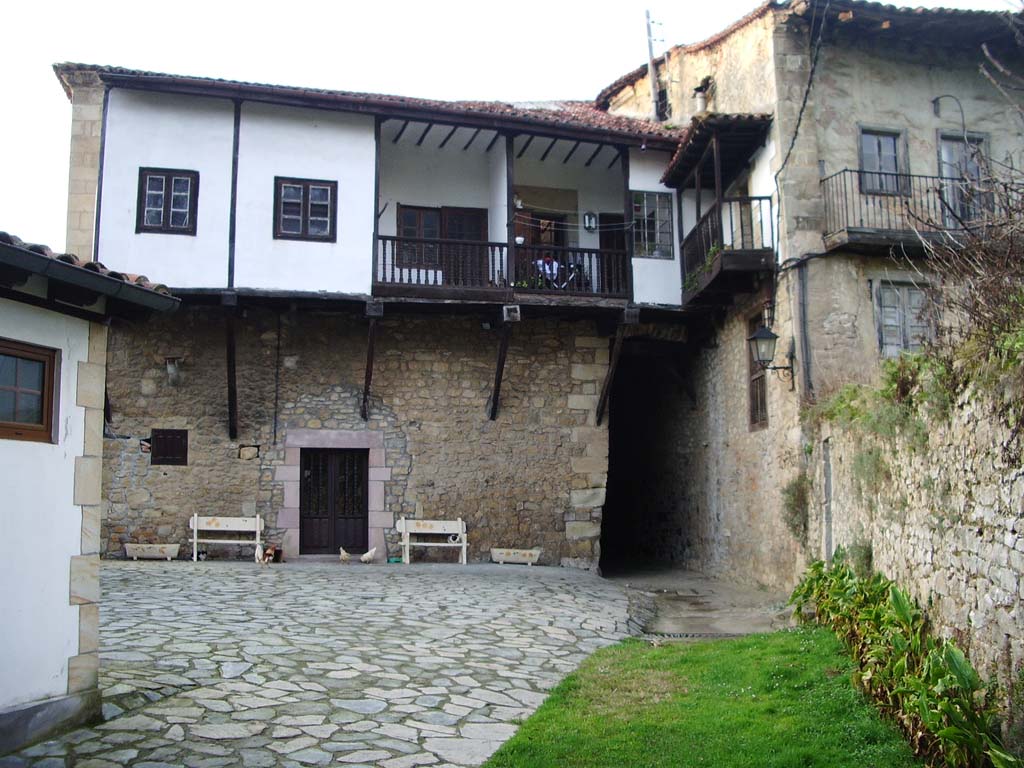 Foto de Santillana del Mar (Cantabria), España