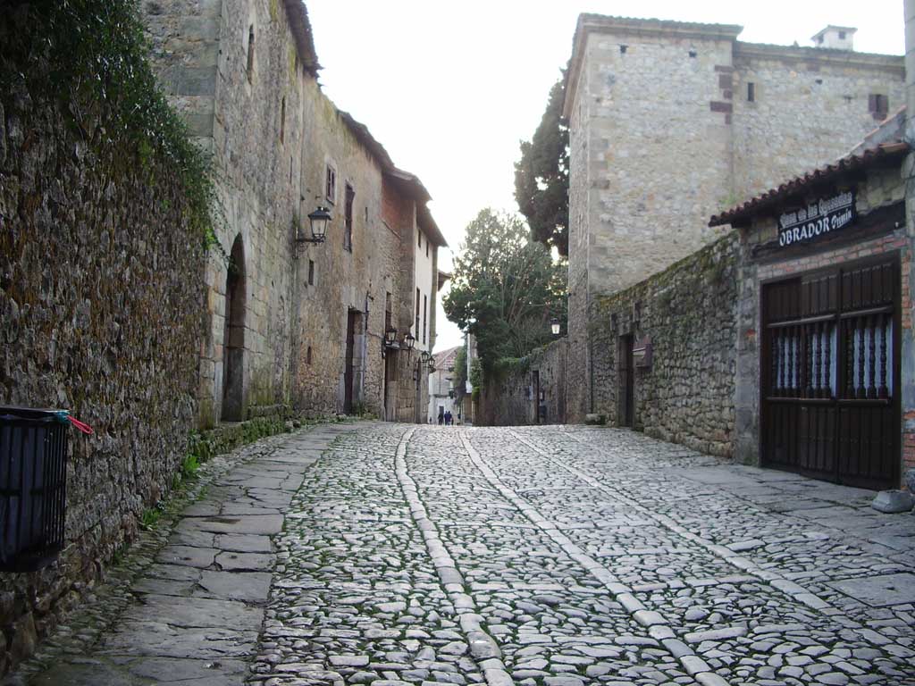 Foto de Santillana del Mar (Cantabria), España