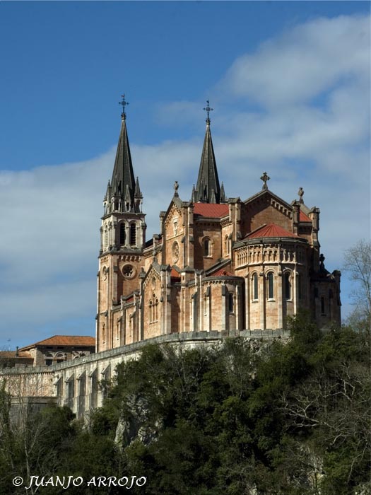 Foto de Cangas de Onís (Asturias), España