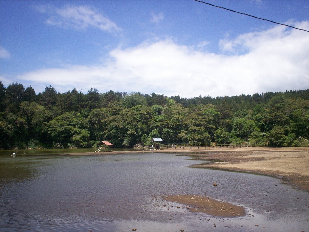 Foto: LAGUNA DE FRAIJANES (Fraijanes De San Isidro De Alajuela) - Fraijanes (Alajuela), Costa Rica