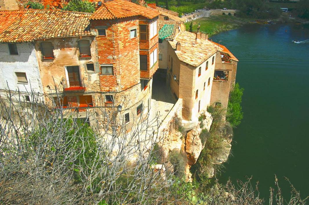 Foto de Miravet (Tarragona), España