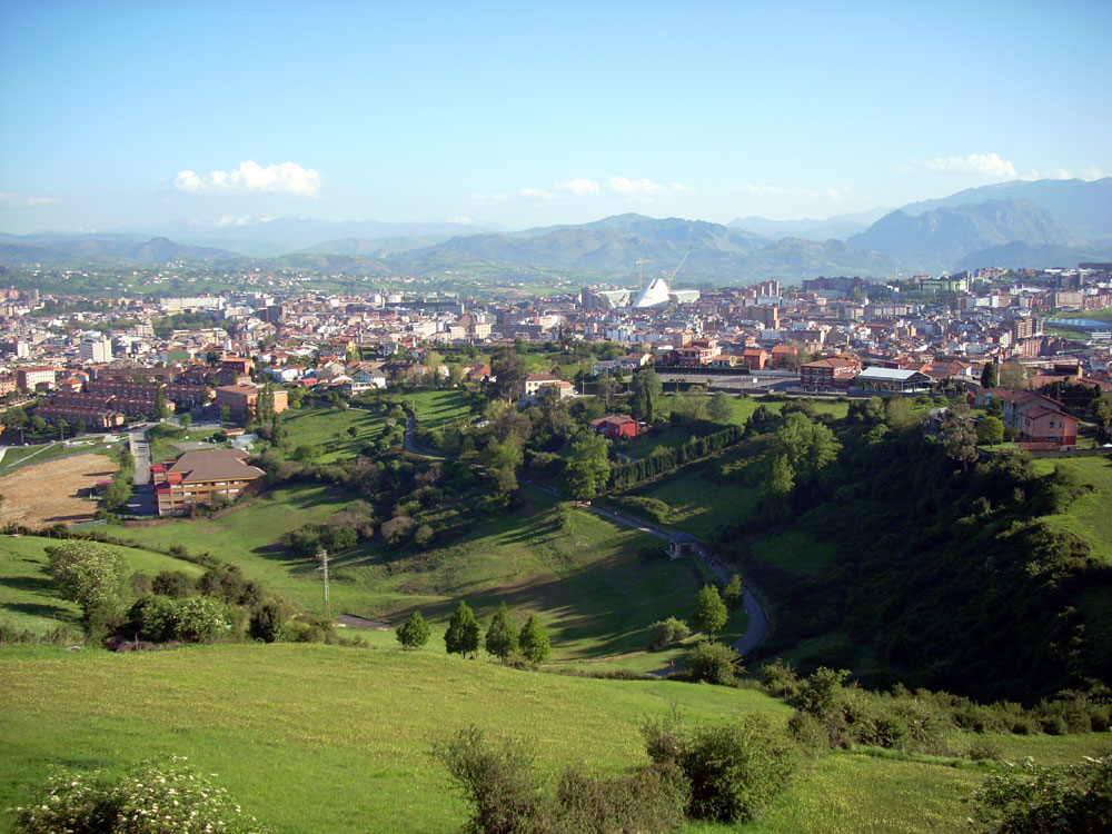 Foto de Oviedo (Asturias), España