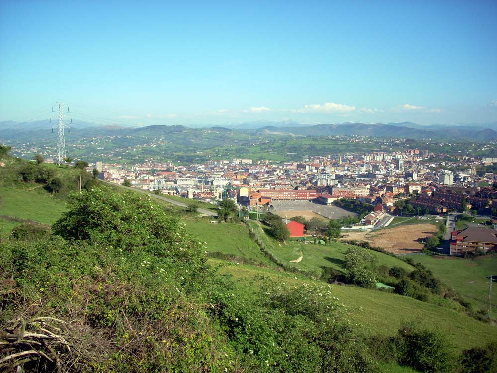 Foto de Oviedo (Asturias), España