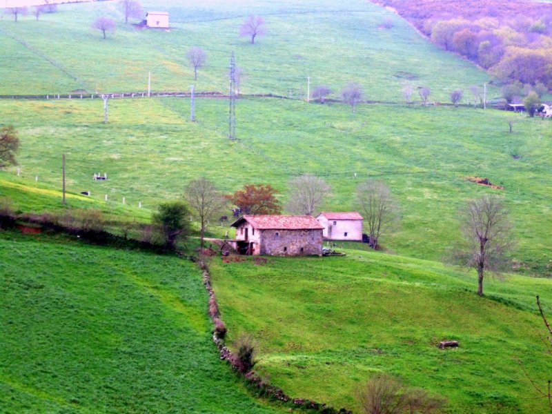 Foto de Esles de Cayon (Cantabria), España