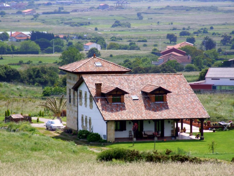 Foto de Liencres (Cantabria), España