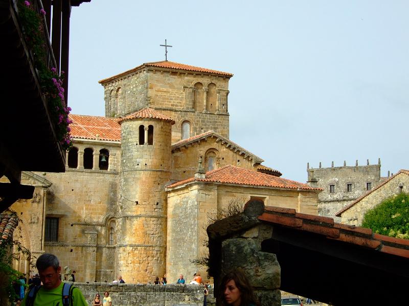 Foto de Santillana del Mar (Cantabria), España